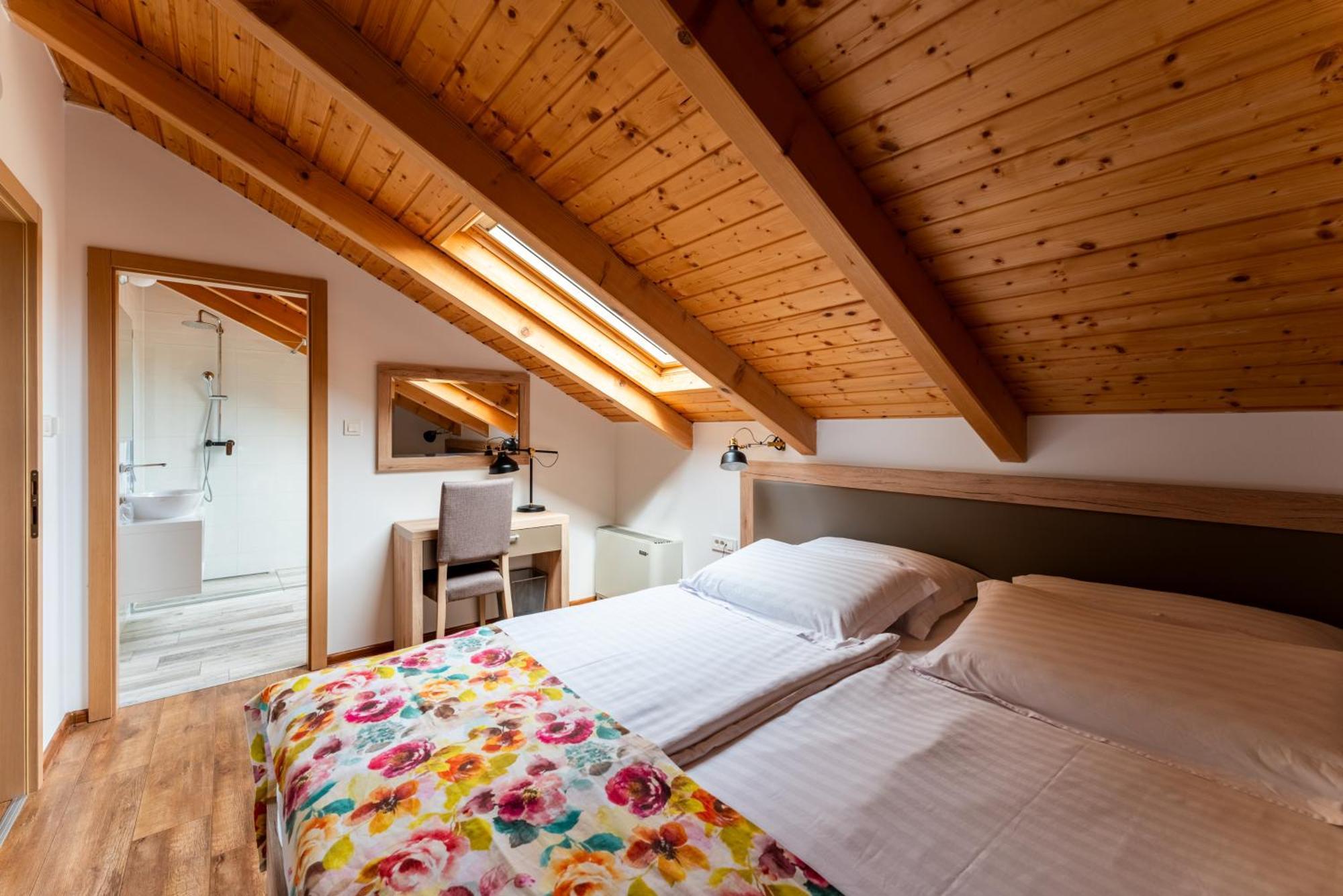 Bed&Breakfast Vinarija Coner Bjelovar Exterior foto