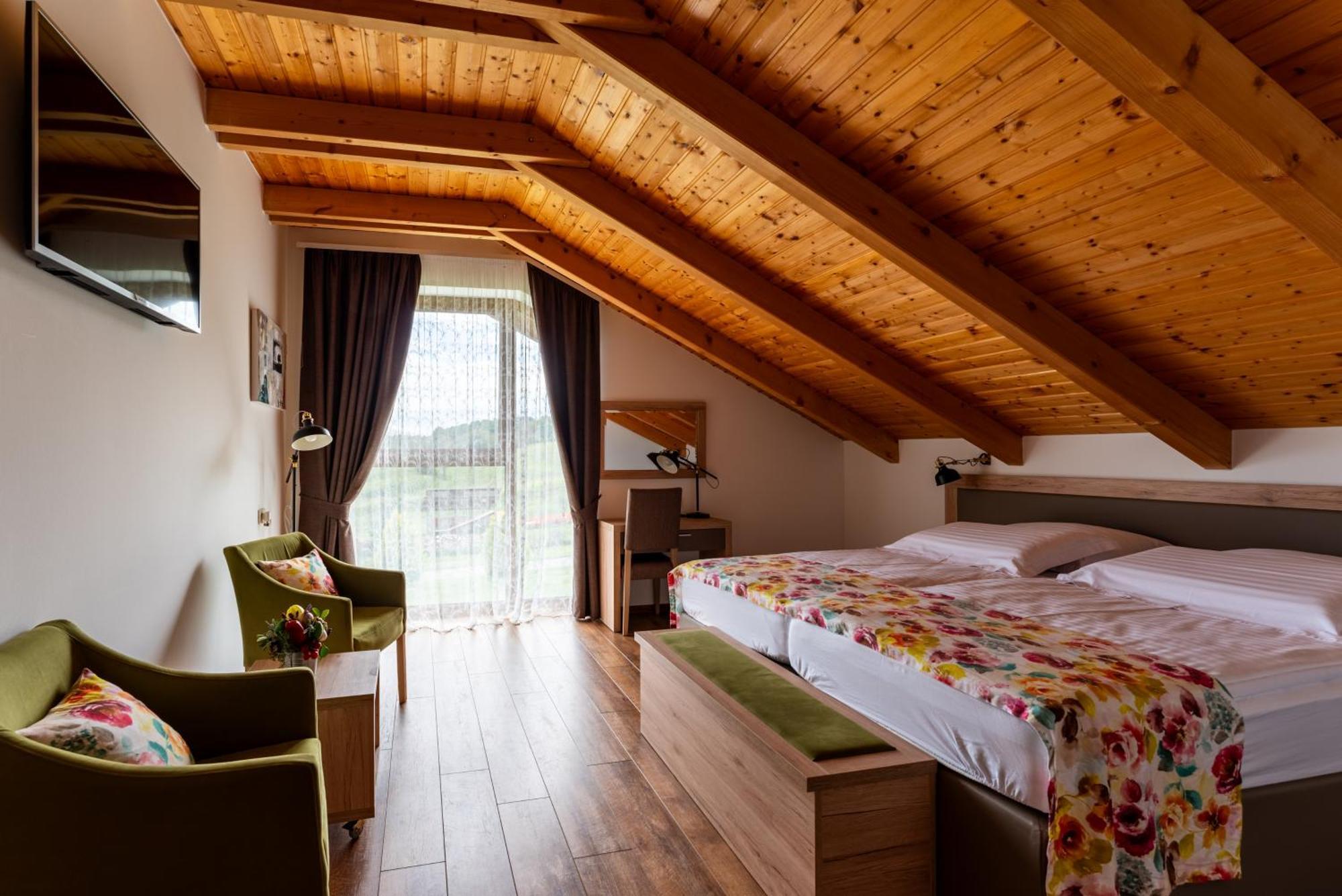 Bed&Breakfast Vinarija Coner Bjelovar Exterior foto